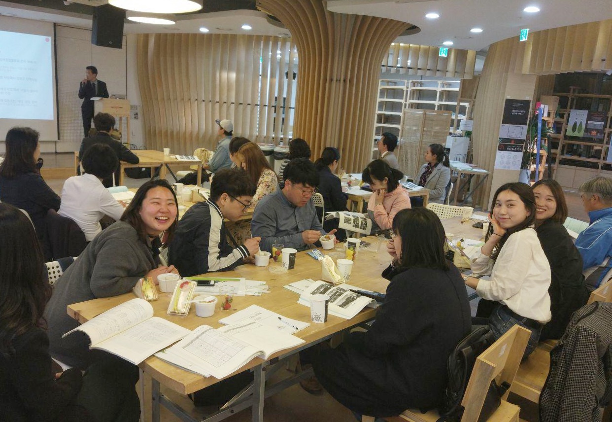 p> <p style=